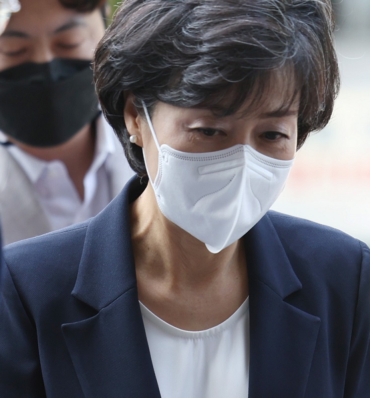 윤 대통령은 4일 박순애 교육부총리 임명을 재가했다.